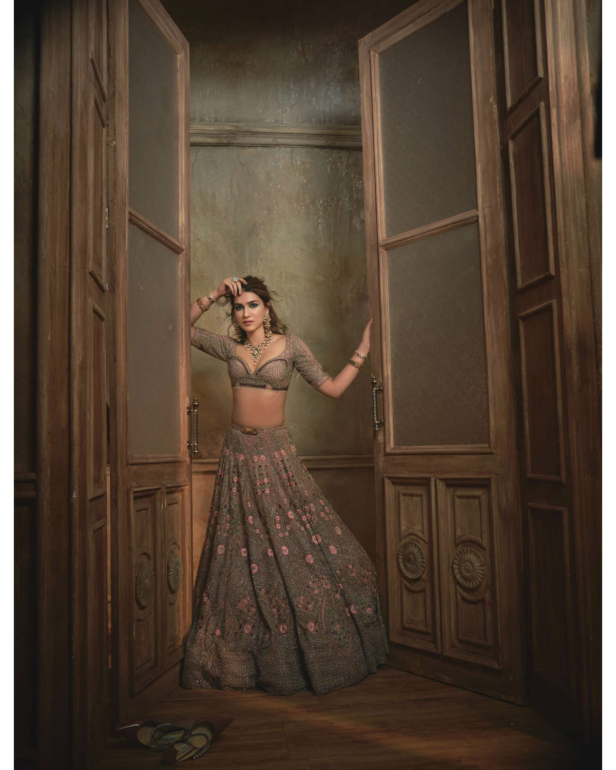 Kriti Sanon Pink-based, Multicoloured Lehenga