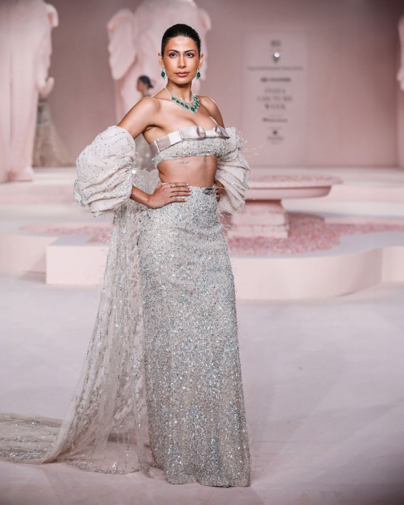 Kimber Lehenga Set