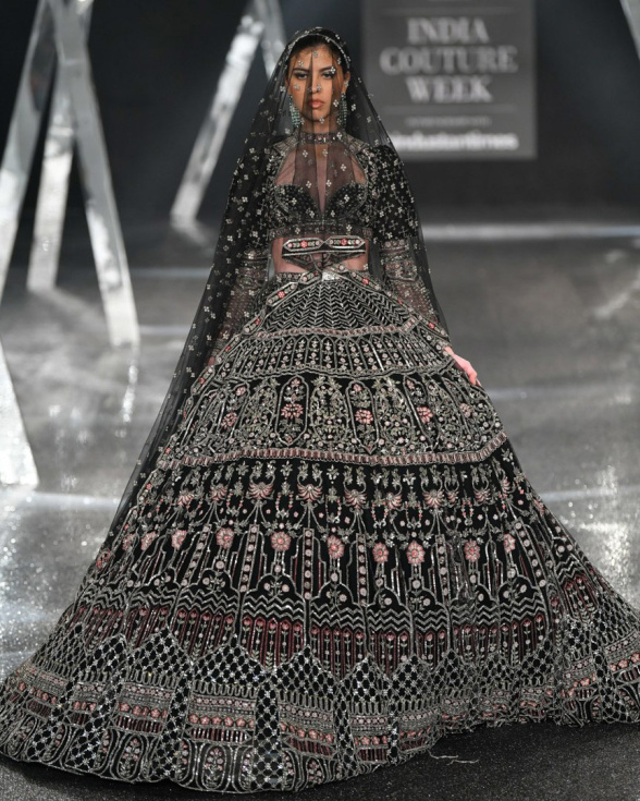 Myra Bridal Lehenga Set