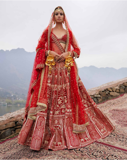 Buy Designer Red Color Heavy Net Bridal Lehenga Choli Online - LEHV2773 |  Appelle Fashion