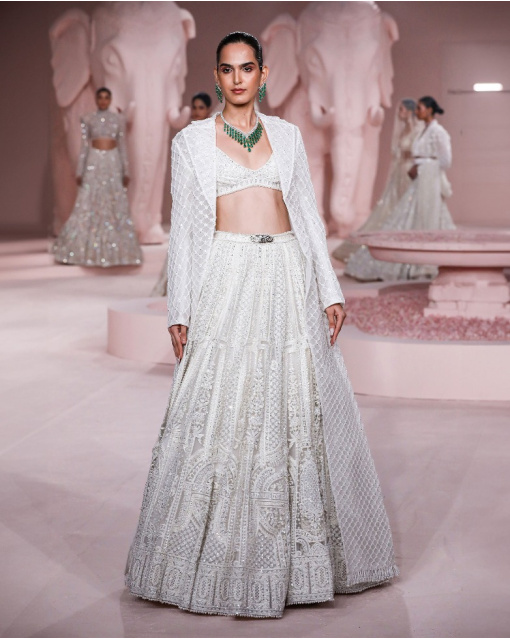 LILIA LEHENGA SET