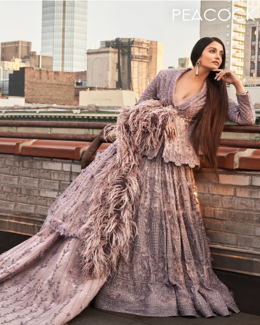 Aishwarya Rai Bachchan Lehenga Set With Feather