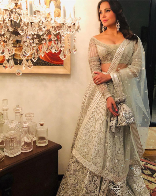 Lara Dutta Lehenga Set