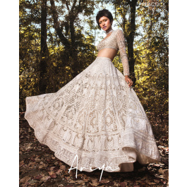 Buy Now Ariya Nude-silver geometrically Lehenga Set - Falguni Shane Peacock