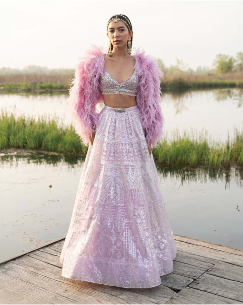 Buy latest designer mehendi lehengas online