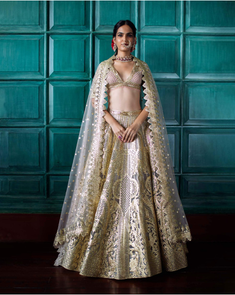 Célestine Grey-Based, Golden Chrome Applique Lehenga Set