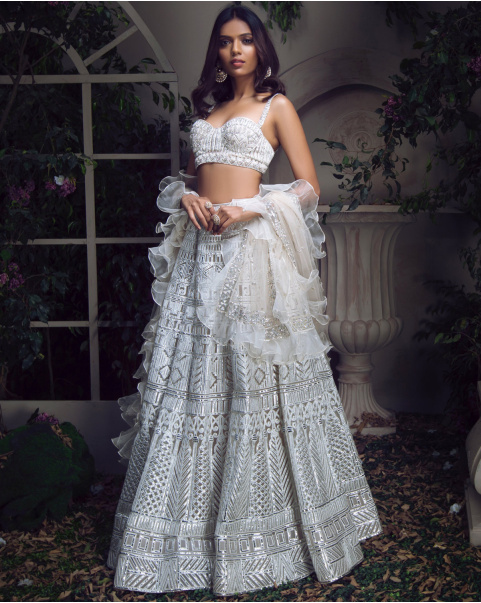 Buy Now Adrienne Lehenga Set - Falguni Shane Peacock