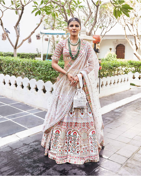 Elakshi Off-White Raw Silk Lehenga Set Embroidered
