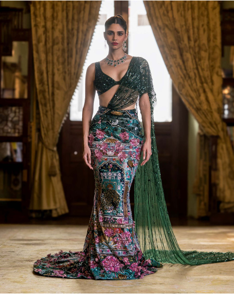 Fabiola multicoloured fitted Lehenga set