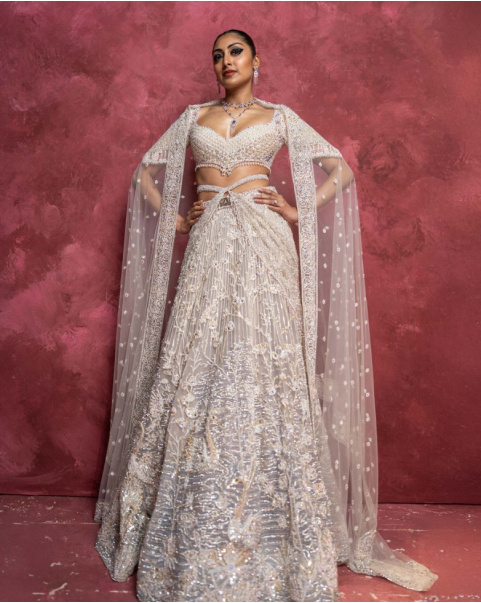 Mirabelle Ivory Lehenga Set Replete With Swans-In-A-Pond Motifs