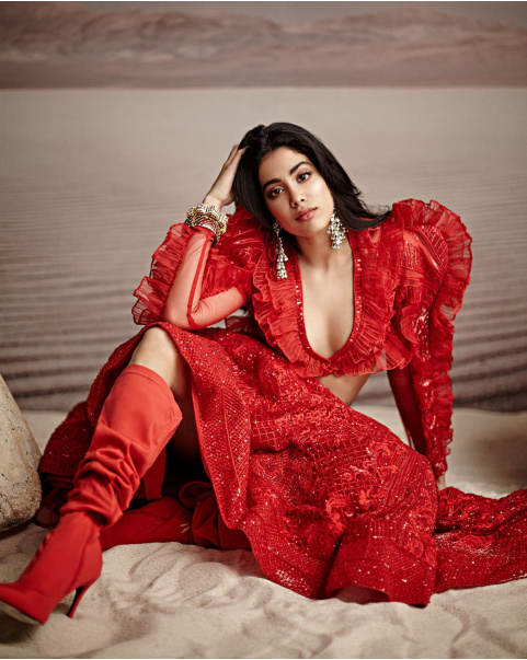 Janhvi Kapoor red Lehenga Set