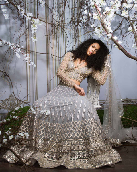 Buy Designer Ash Gray Victoria Lehenga for Women - Falguni Shane Peacock