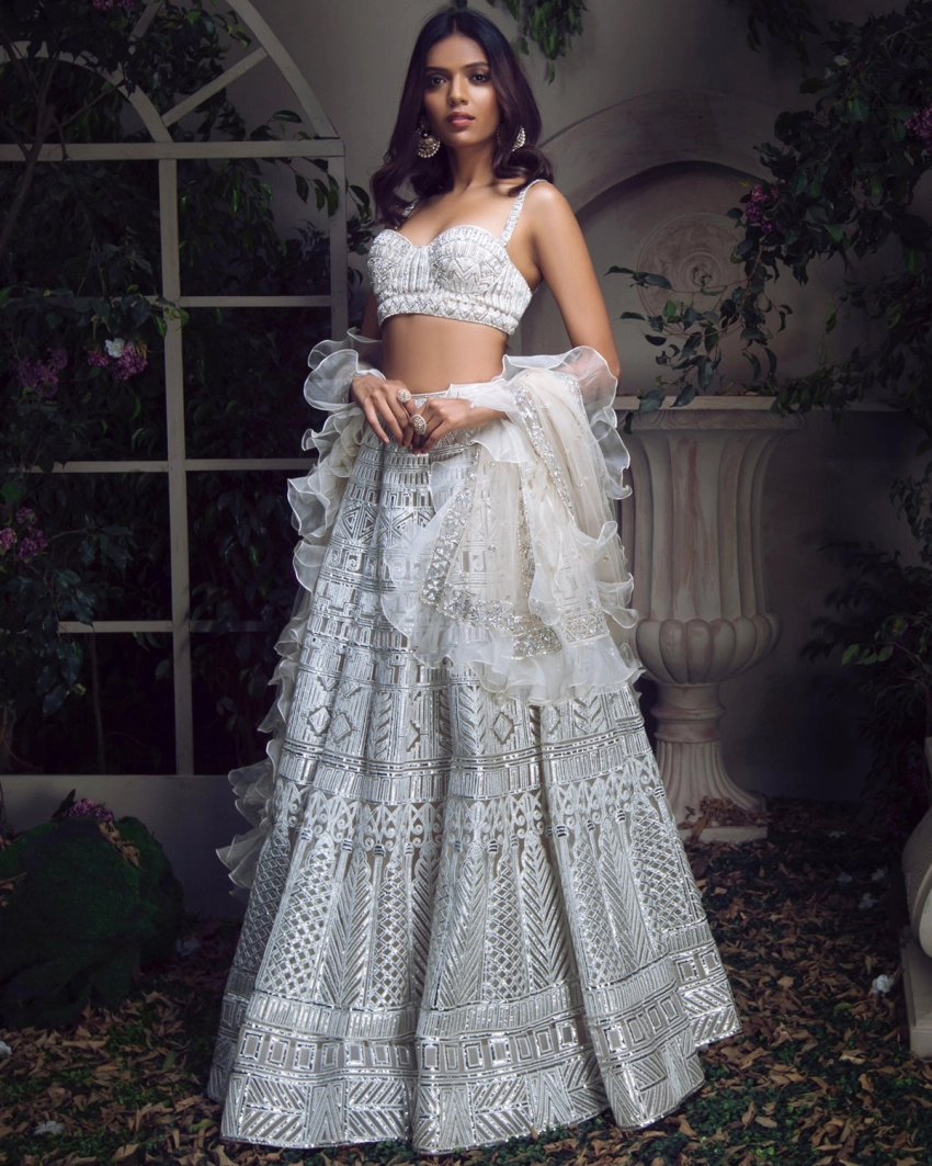 Buy Now Adrienne Lehenga Set - Falguni Shane Peacock