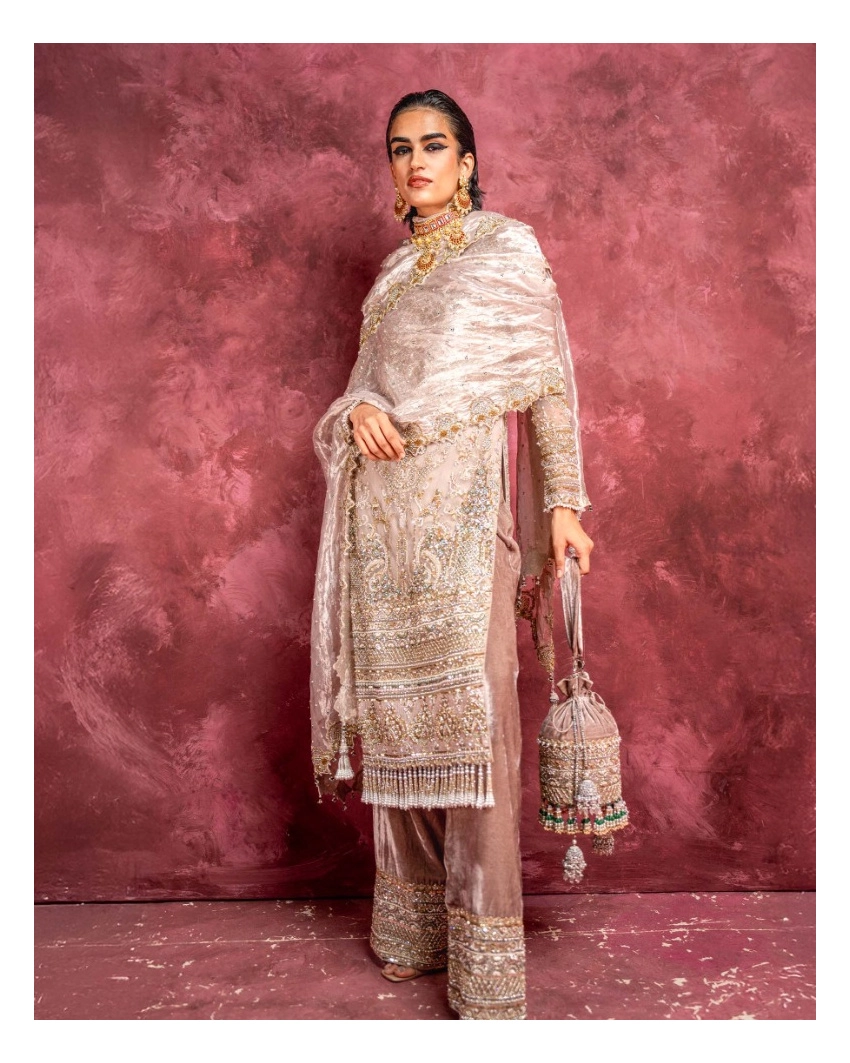 Anaise Kurta Set
