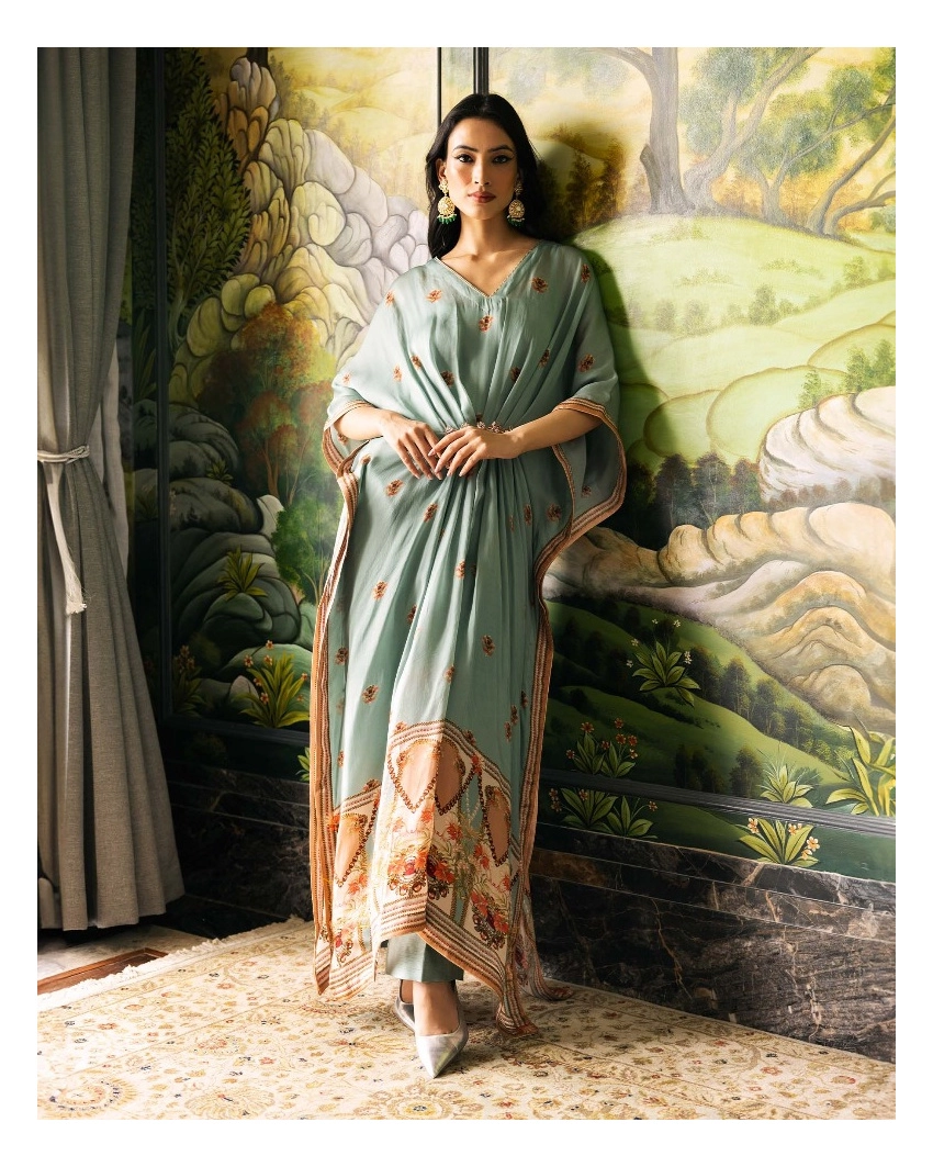 Aurora Kurta Set
