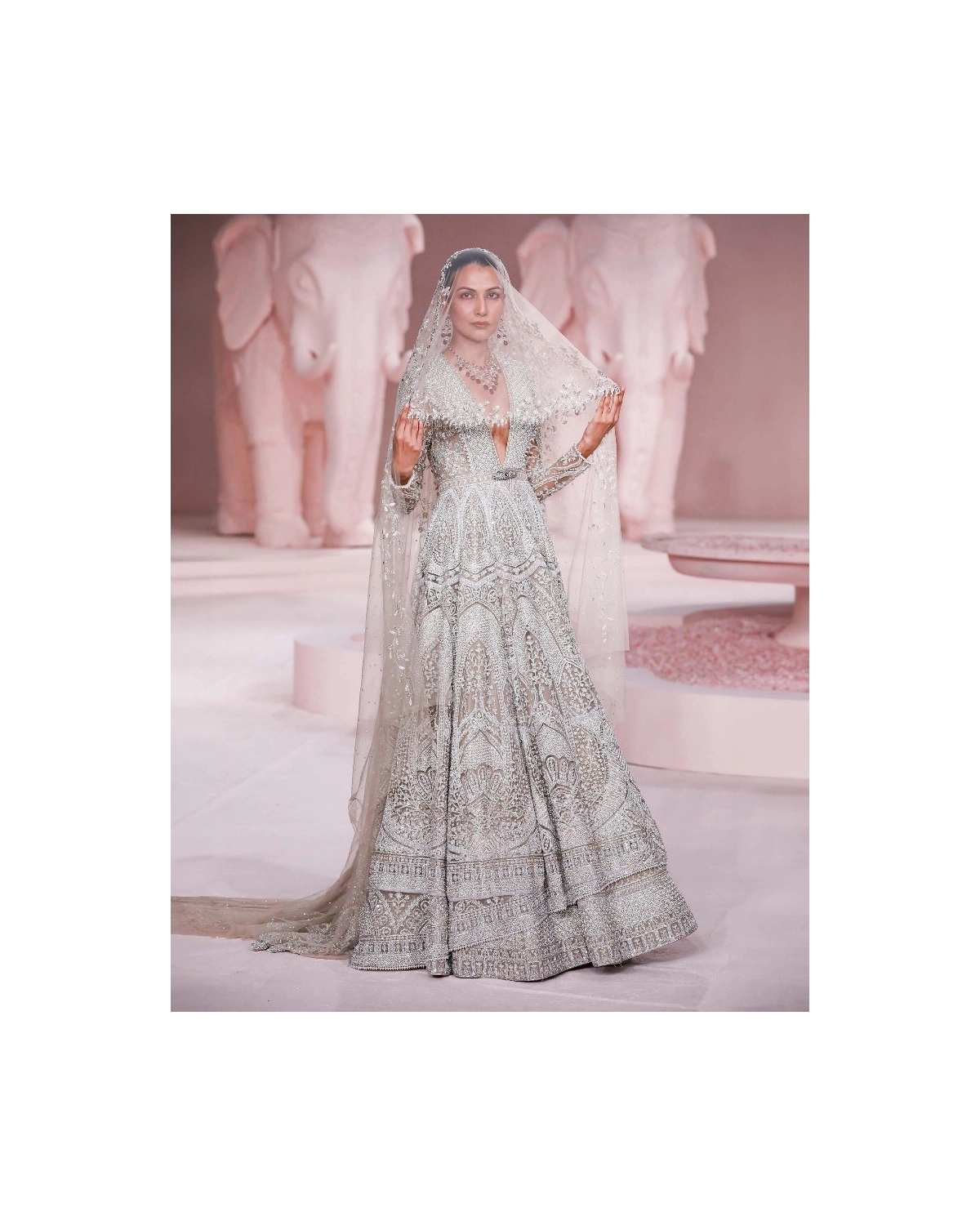 Kara Anarkali Set