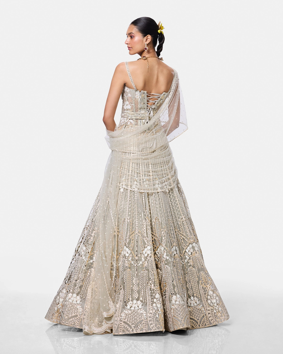 Champagne Étoile Lehenga