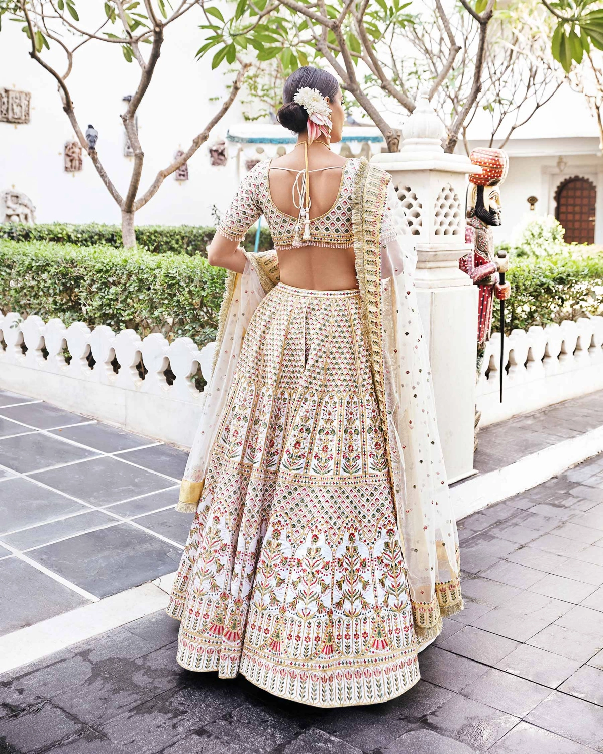 Eshaani Off-white Raw Silk Embroidered Lehenga Set