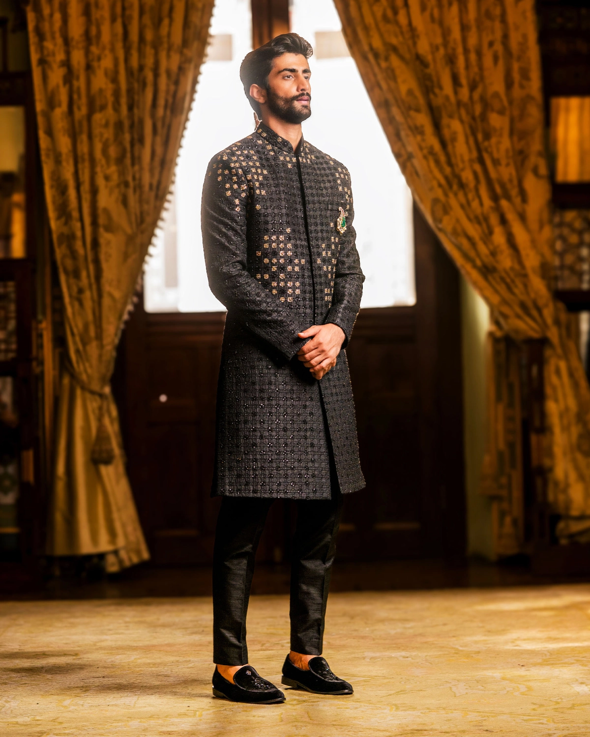 Alderic Sherwani Set