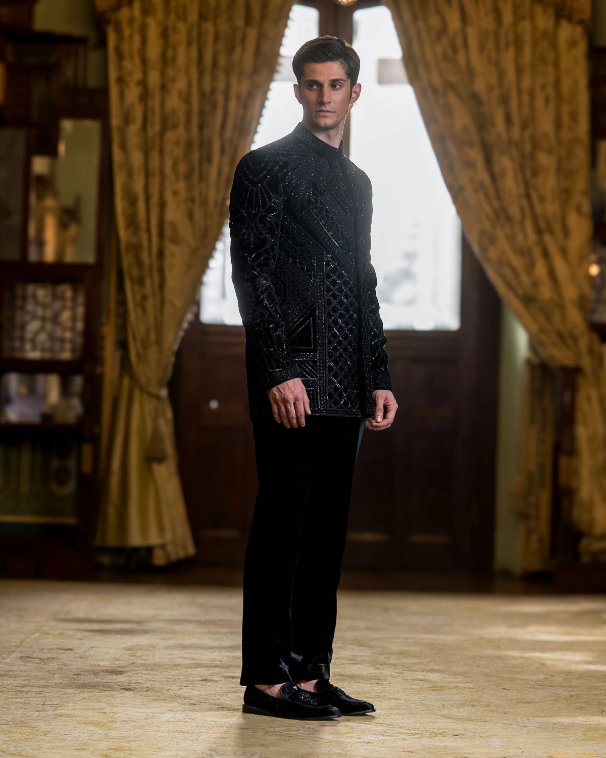 Baylen  Sherwani Set