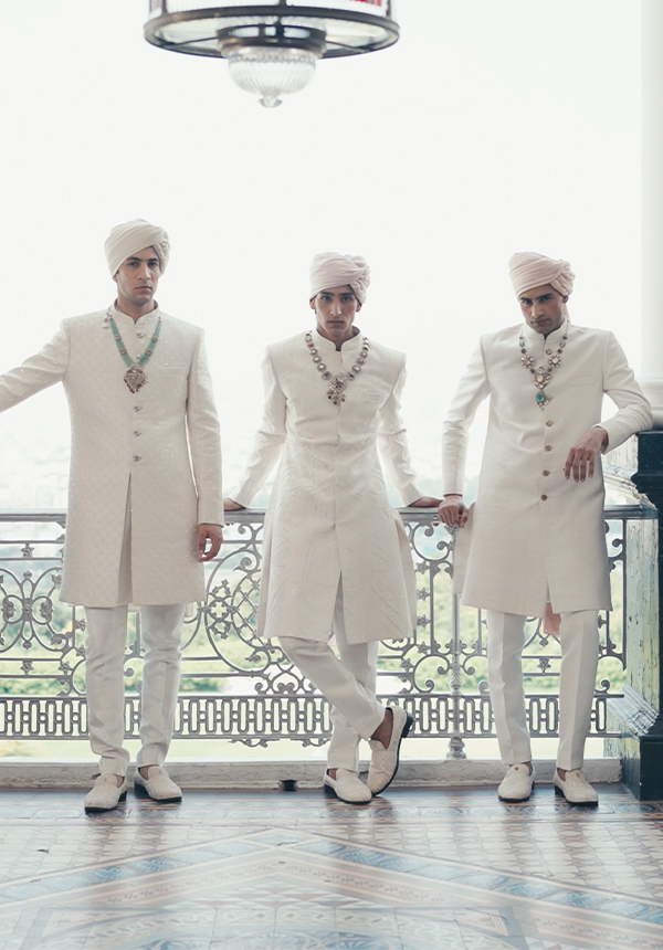 engagement-lehenga_falguni-shane-peacock